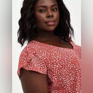 Torrid Red, Pink & White Tulip Sleeve Georgette Blouse Size Large (Torrid 0)